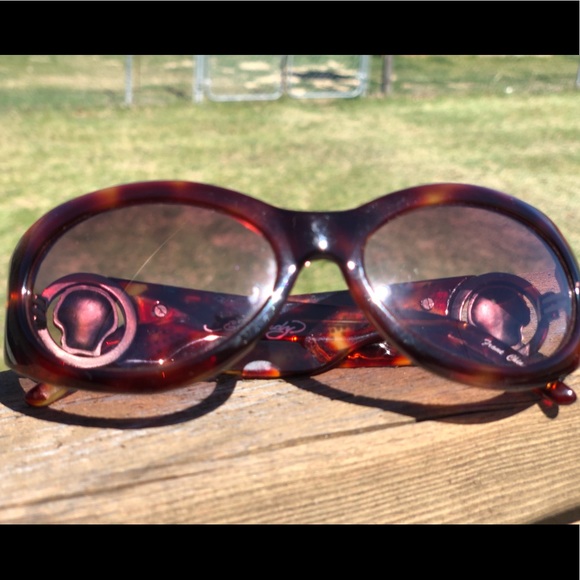 Ed Hardy Sunglasses - Picture 4 of 7